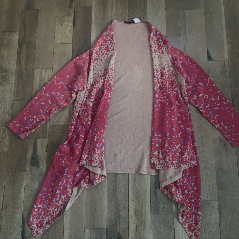 Jessica London Chic Red and Beige Patterned Shawl Cardigan Sweater Size 18-20 - Picture 3 of 10